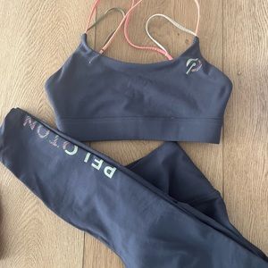 Peloton outfit! X small sports bra and leggings